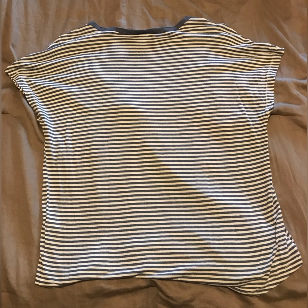 Striped Tee - Picture 2 of 3